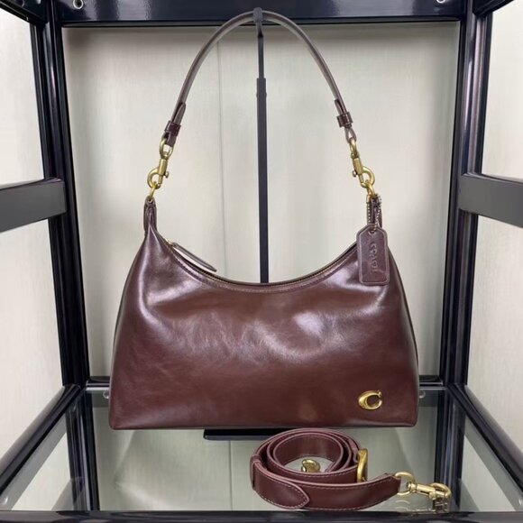 Coach women's shoulder bag size 30*22*11cm - Picture 1 of 9